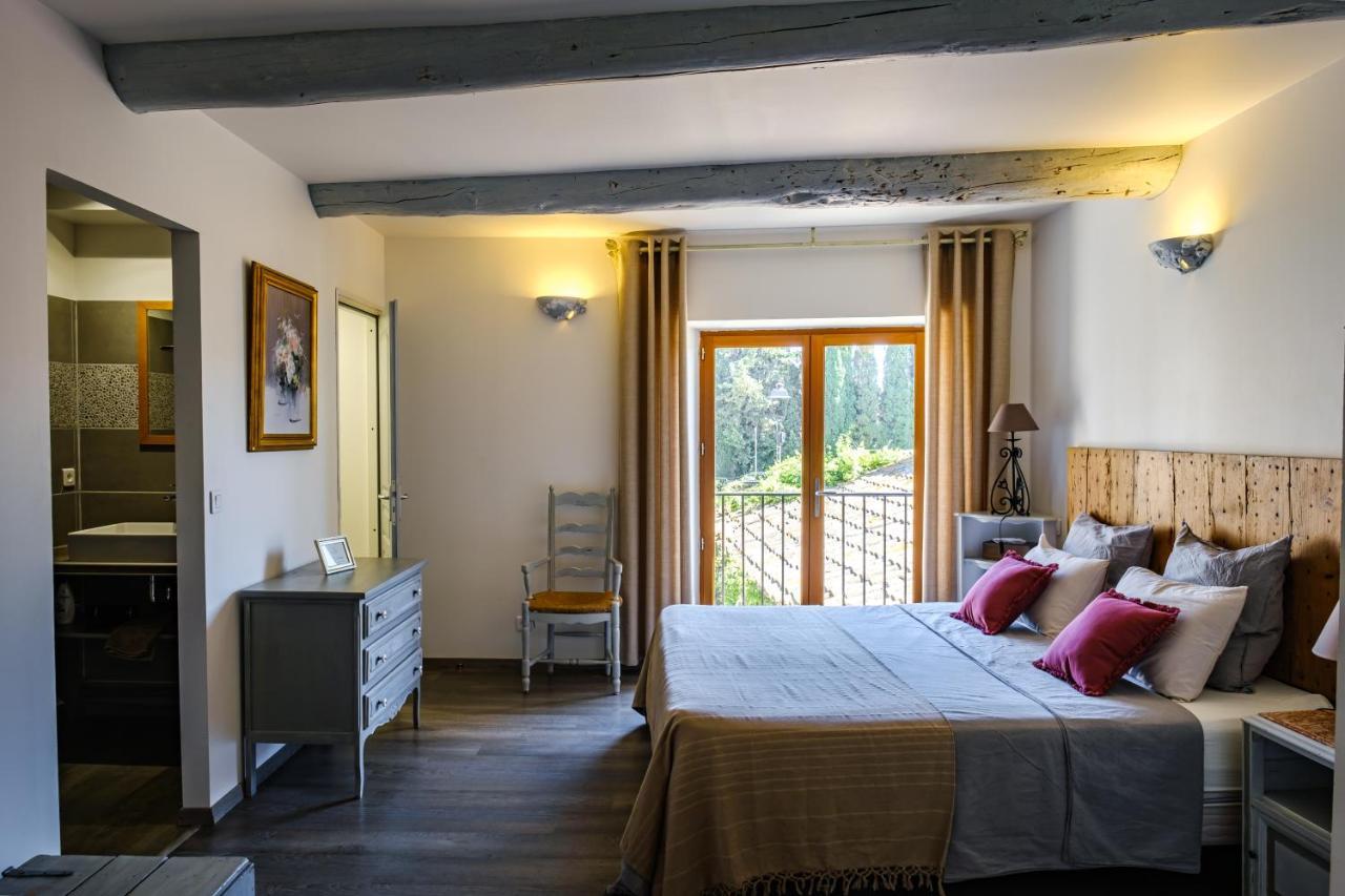 Mas D'Alaure Villa Verquieres Exterior photo